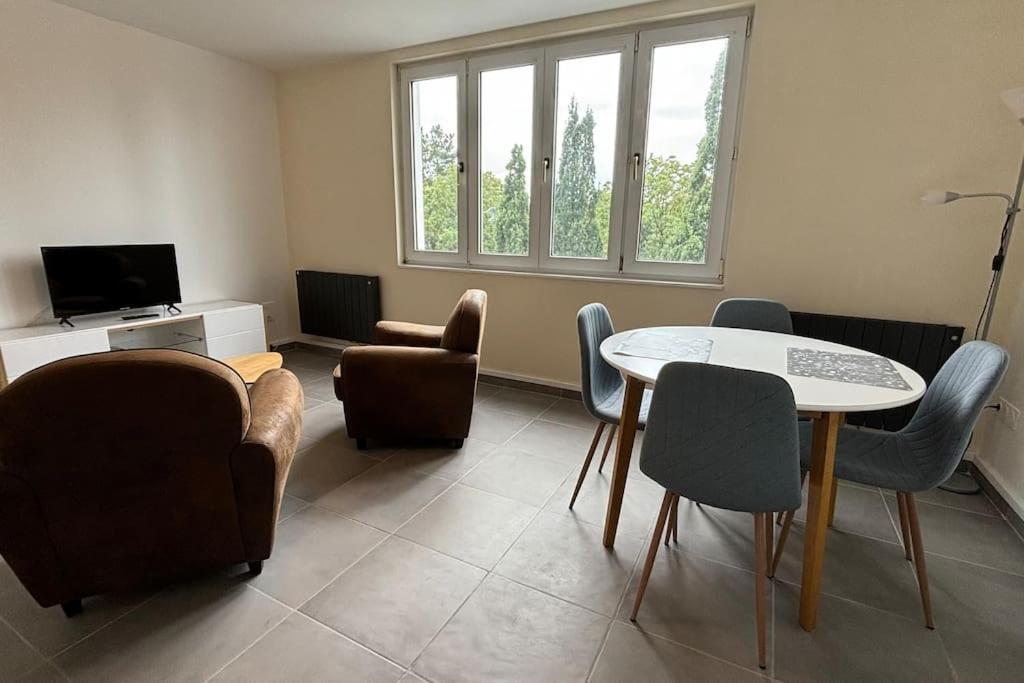 T2 Calme Et Lumineux Proche Gare Apartment Arras